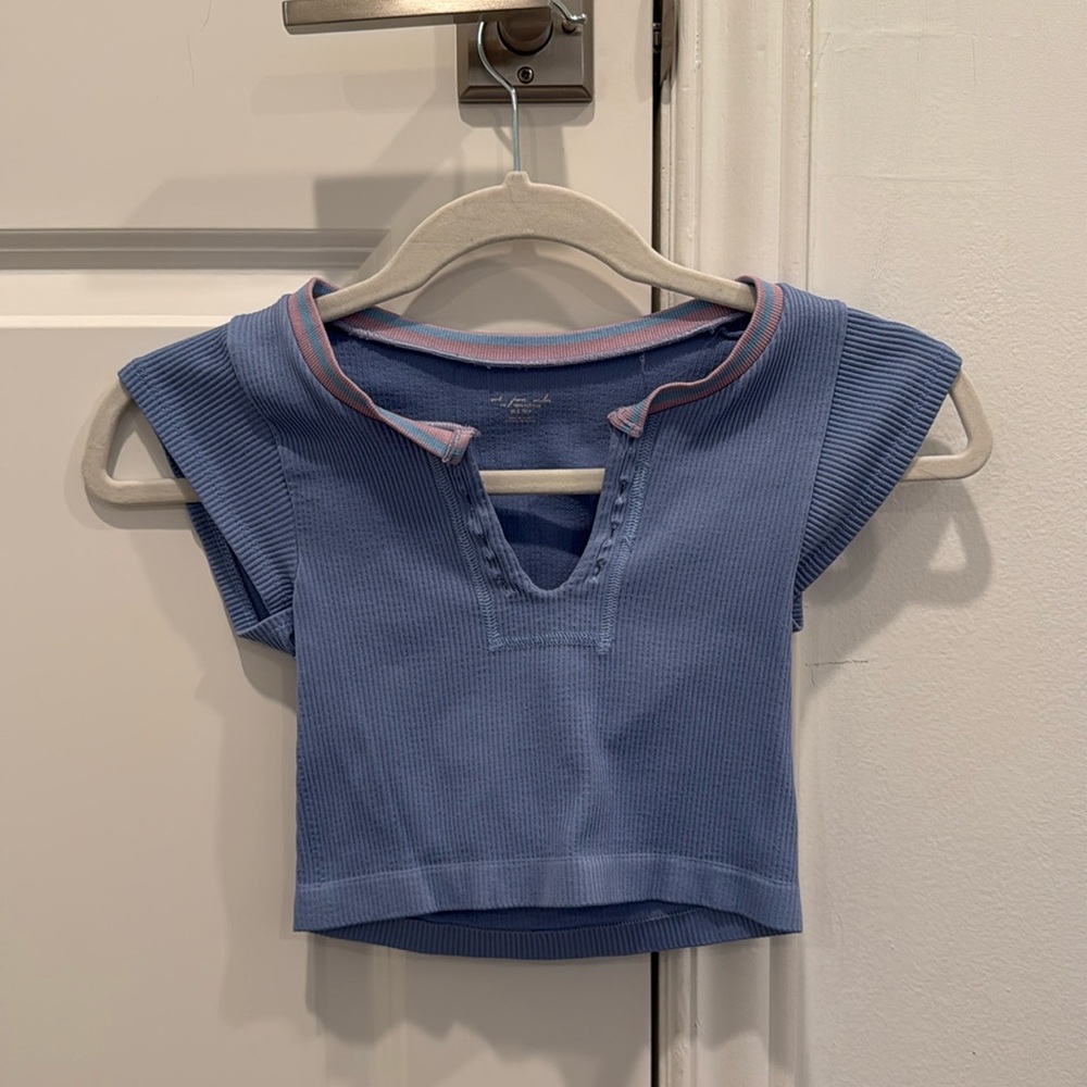 Urban Outfitters Out From Under Go For Gold Sky Blue & Pink Cropped Top Tee XS/S